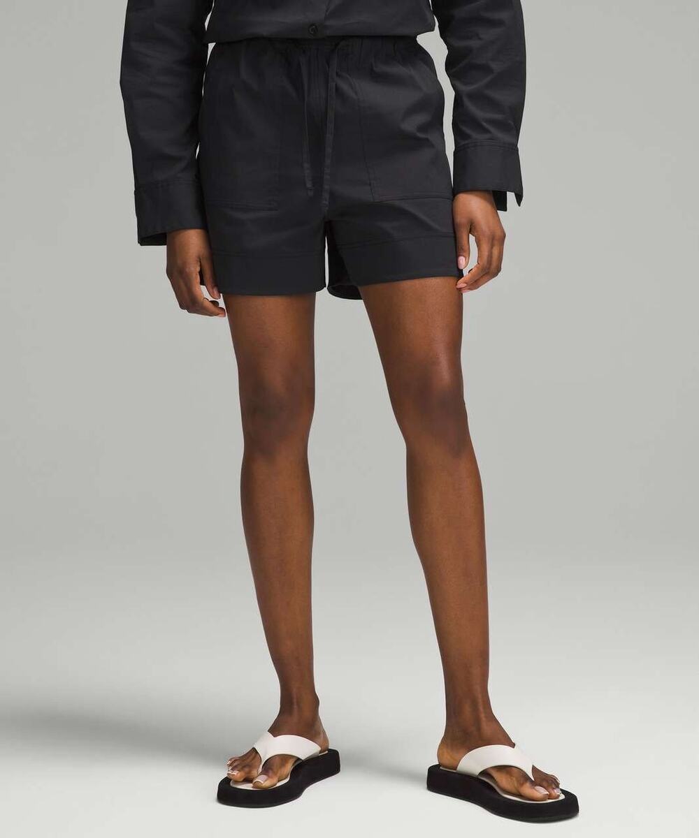 Lululemon Cotton-Blend Poplin High-Rise Short 4" Black - Size: Medium